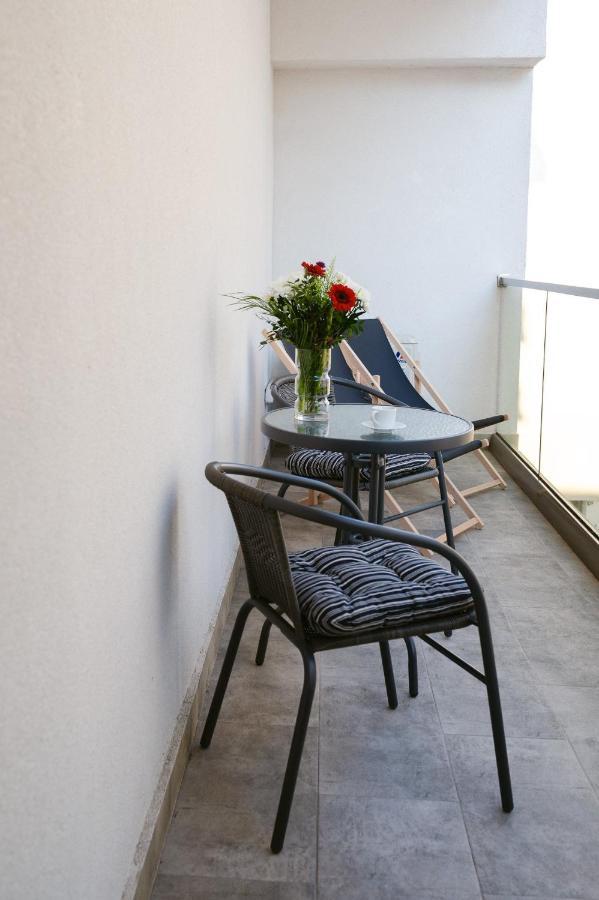Summertime Tomis Villa Studio Mamaia Nord Năvodari Εξωτερικό φωτογραφία