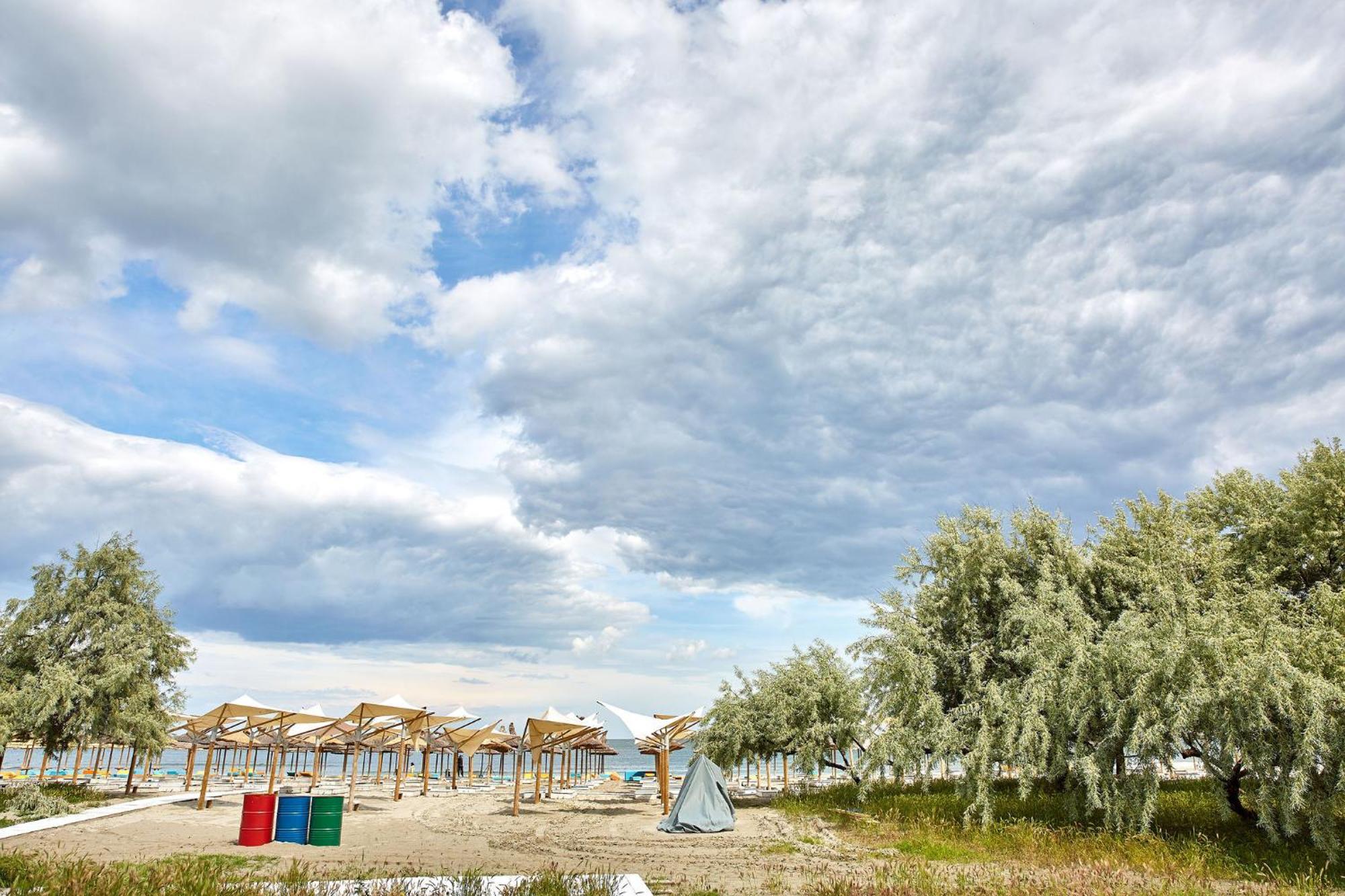 Summertime Tomis Villa Studio Mamaia Nord Năvodari Εξωτερικό φωτογραφία